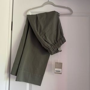 Everlane The Easy Pant Pewter Green size 4